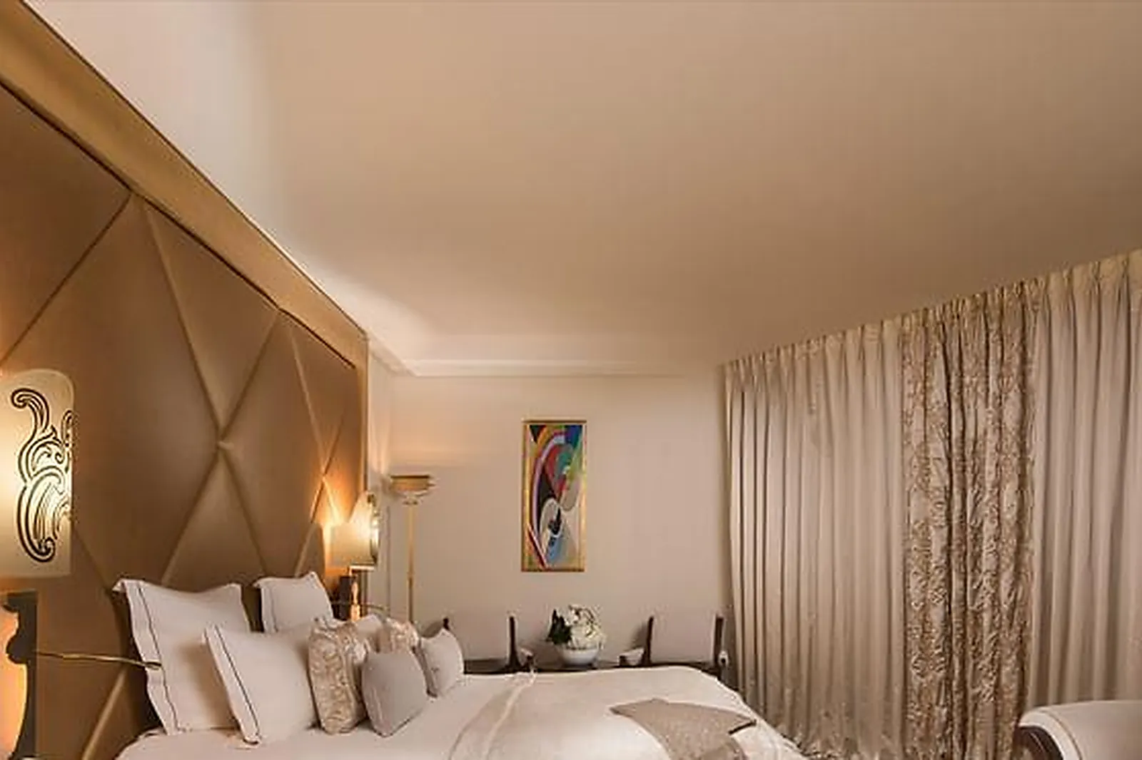 Lieux événementiels, HÔTEL BARRIÈRE LE FOUQUET'S PARIS *****