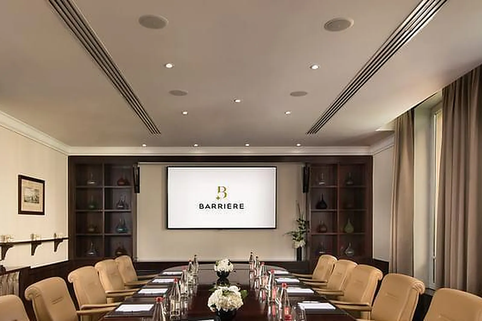 Lieux événementiels, HÔTEL BARRIÈRE LE FOUQUET'S PARIS *****