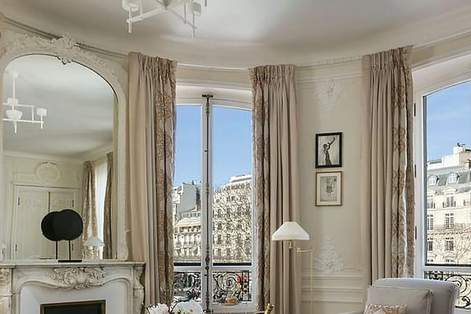 Lieux événementiels, HÔTEL BARRIÈRE LE FOUQUET'S PARIS *****