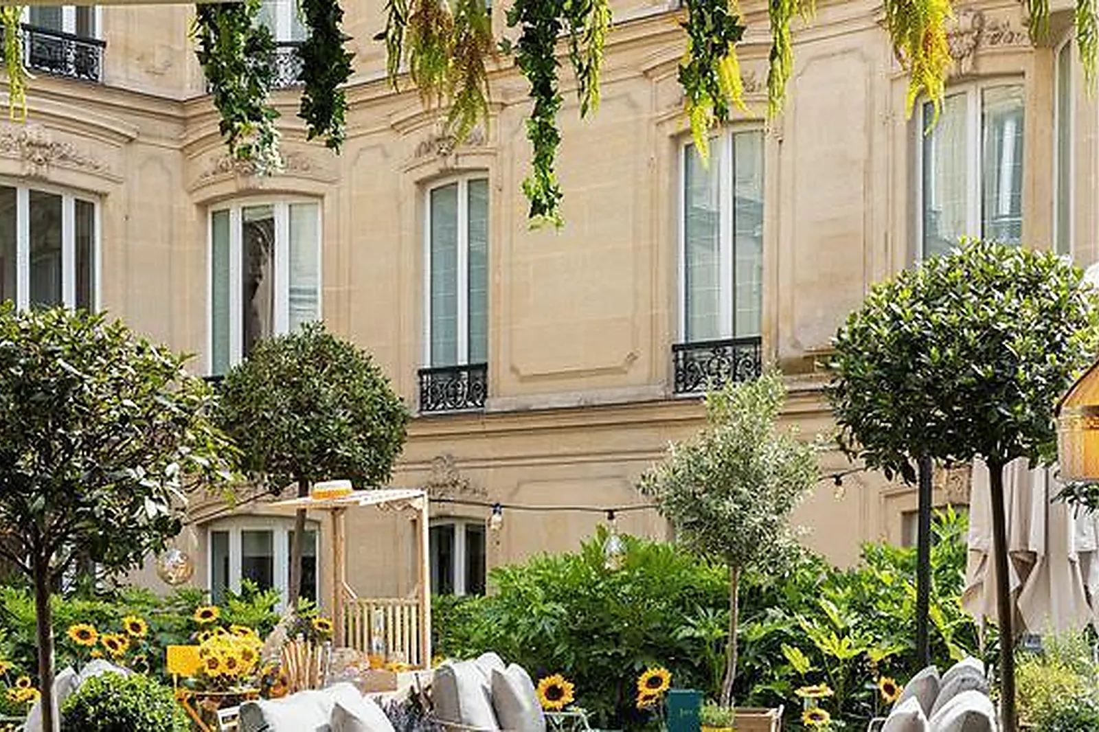 Lieux événementiels, HÔTEL BARRIÈRE LE FOUQUET'S PARIS *****