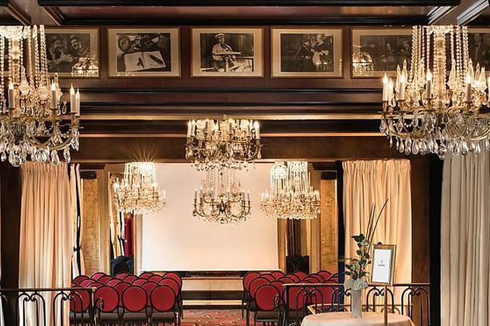 Lieux événementiels, HÔTEL BARRIÈRE LE FOUQUET'S PARIS *****