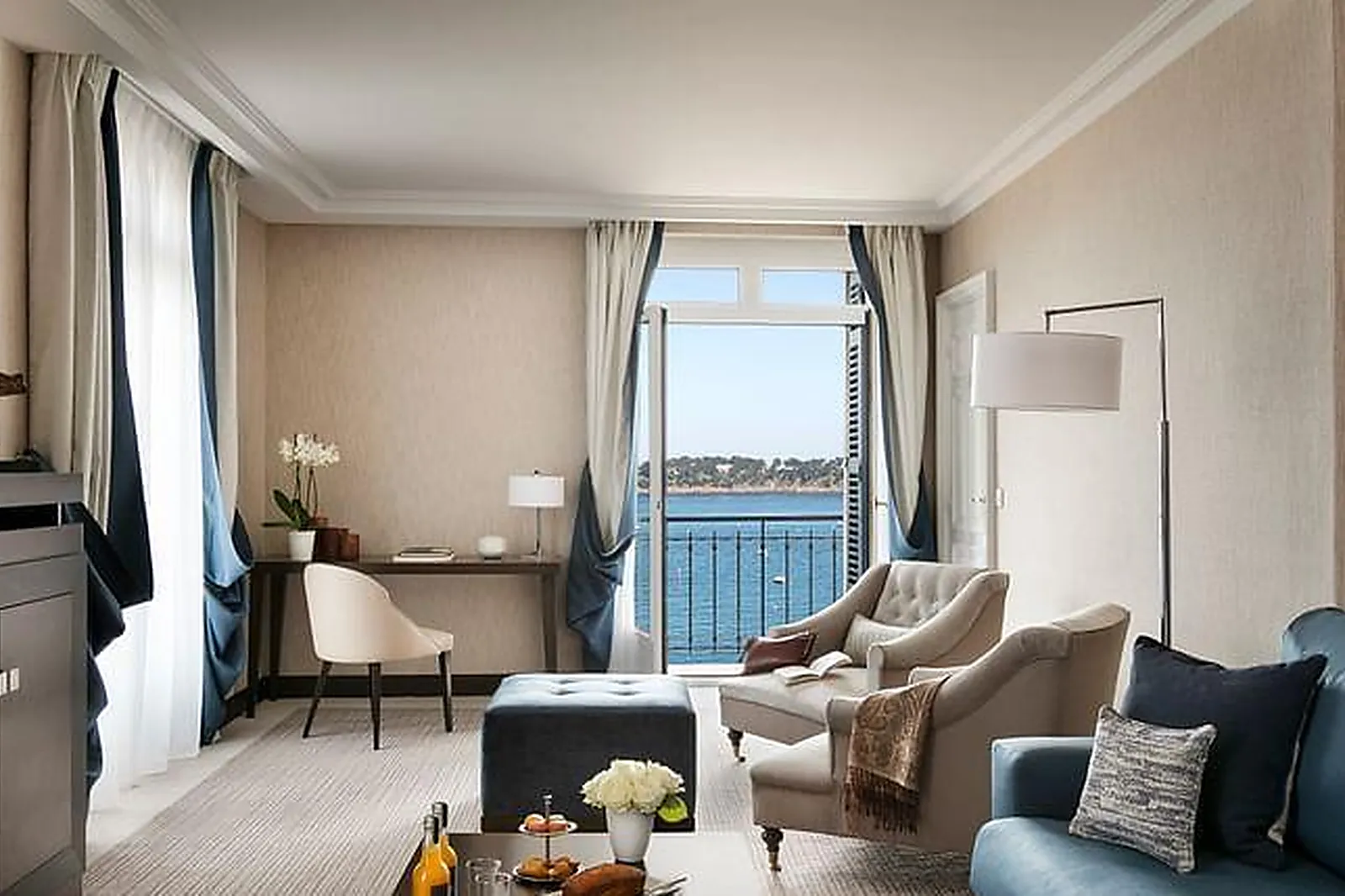 Lieux événementiels, LES GRANGES D'EN HAUT