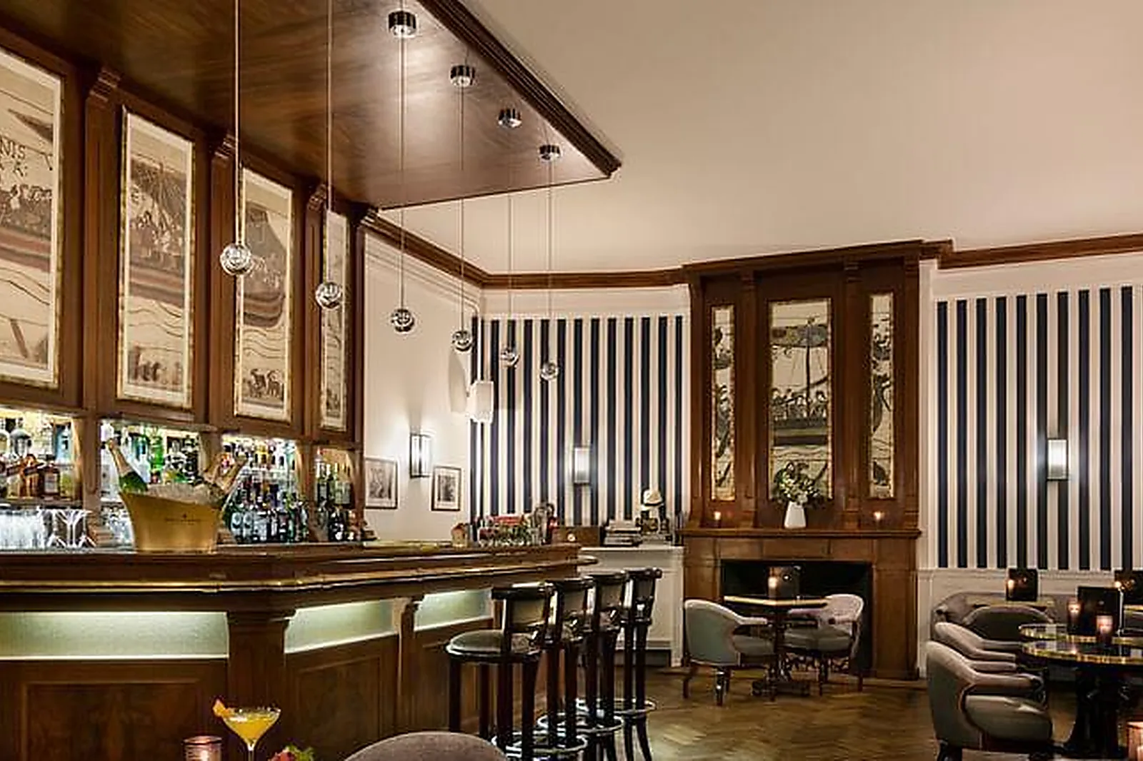 Lieux événementiels, LES GRANGES D'EN HAUT