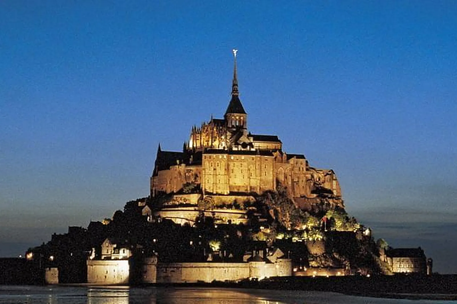 Lieux événementiels, LES GRANGES D'EN HAUT