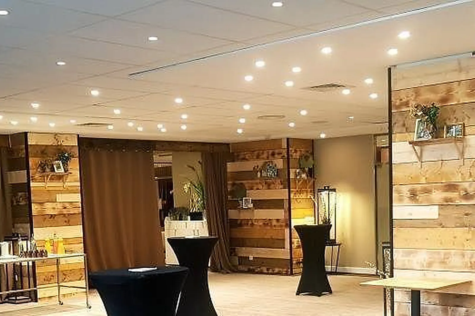 Lieux événementiels, HÔTEL BARRIÈRE LE GRAY D'ALBION CANNES