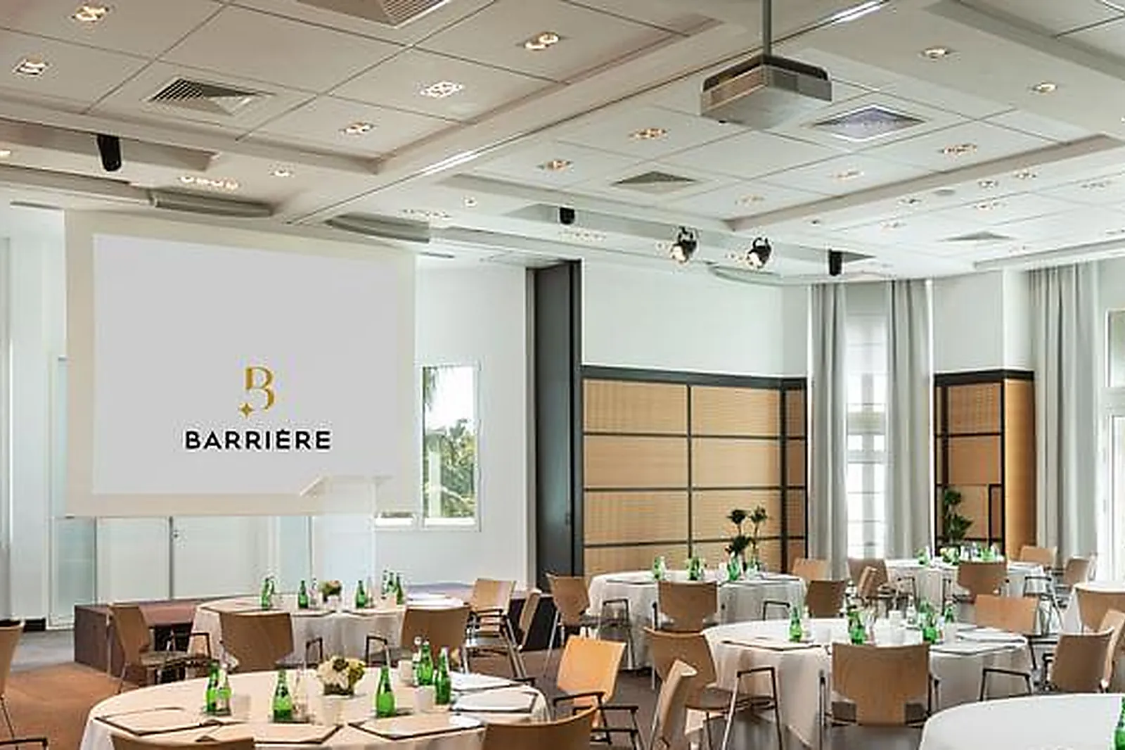 Lieux événementiels, INSTITUT G4