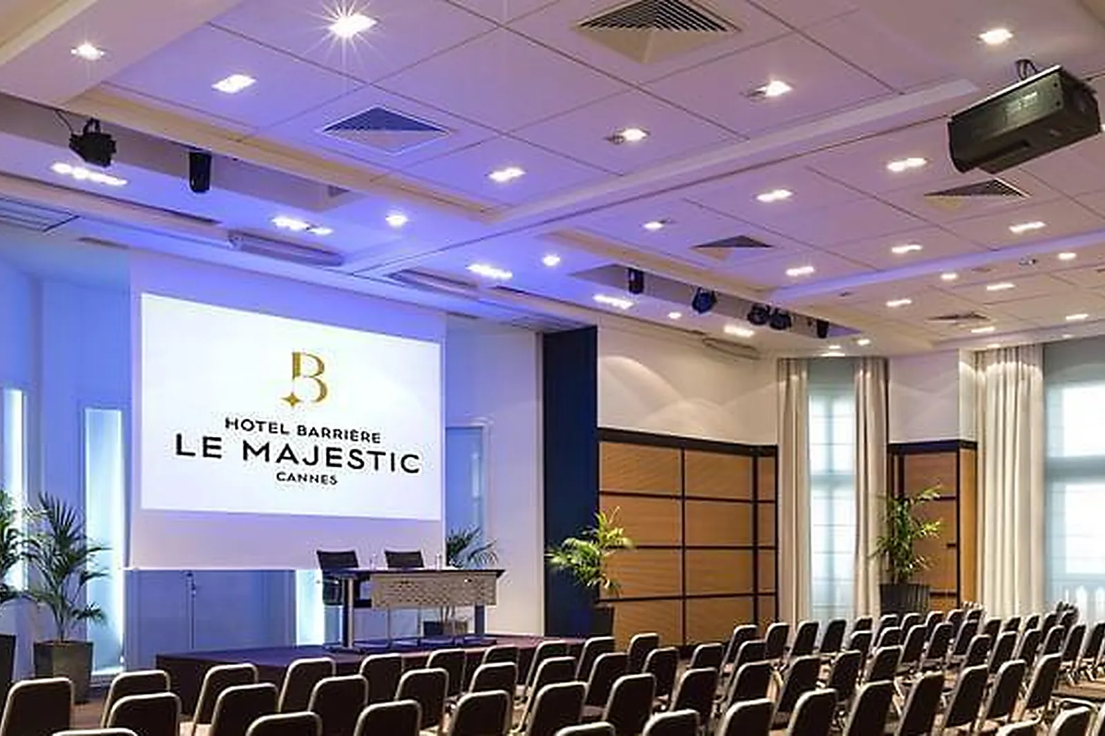 Lieux événementiels, INSTITUT G4