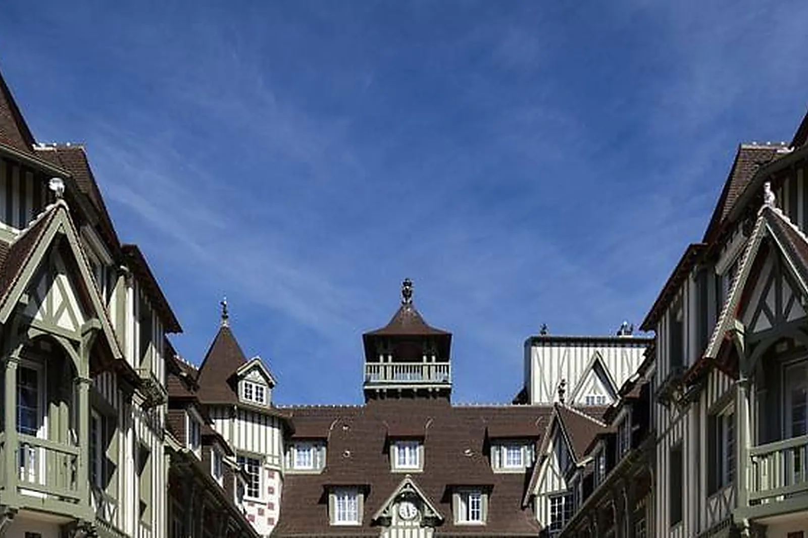 Lieux événementiels, ESPACE GII-PARIS