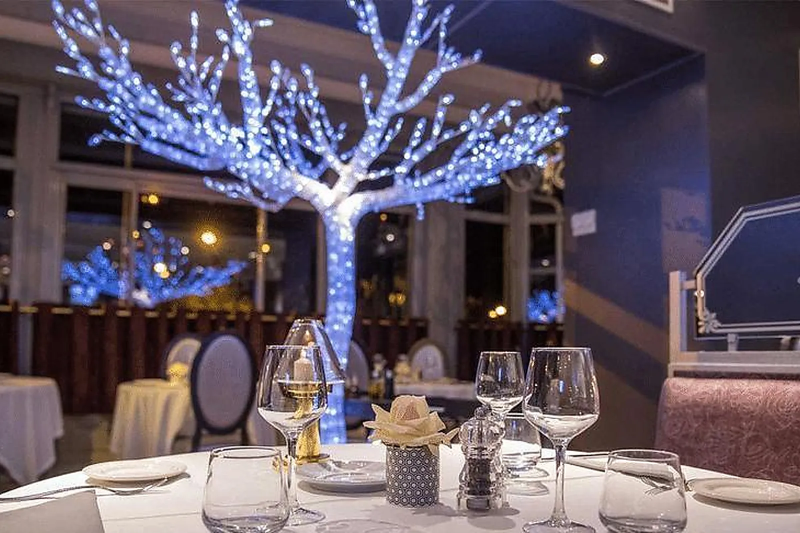 Lieux événementiels, HÔTEL BEST WESTERN BEAUSEJOUR***