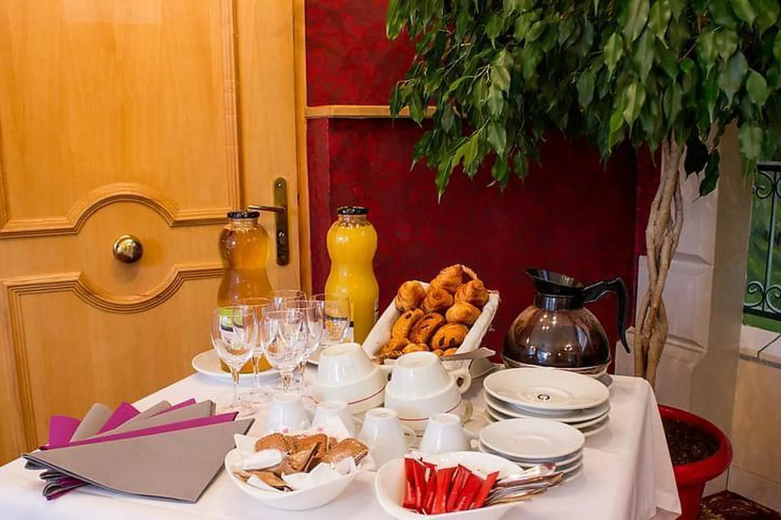 Lieux événementiels, HÔTEL BEST WESTERN BEAUSEJOUR***