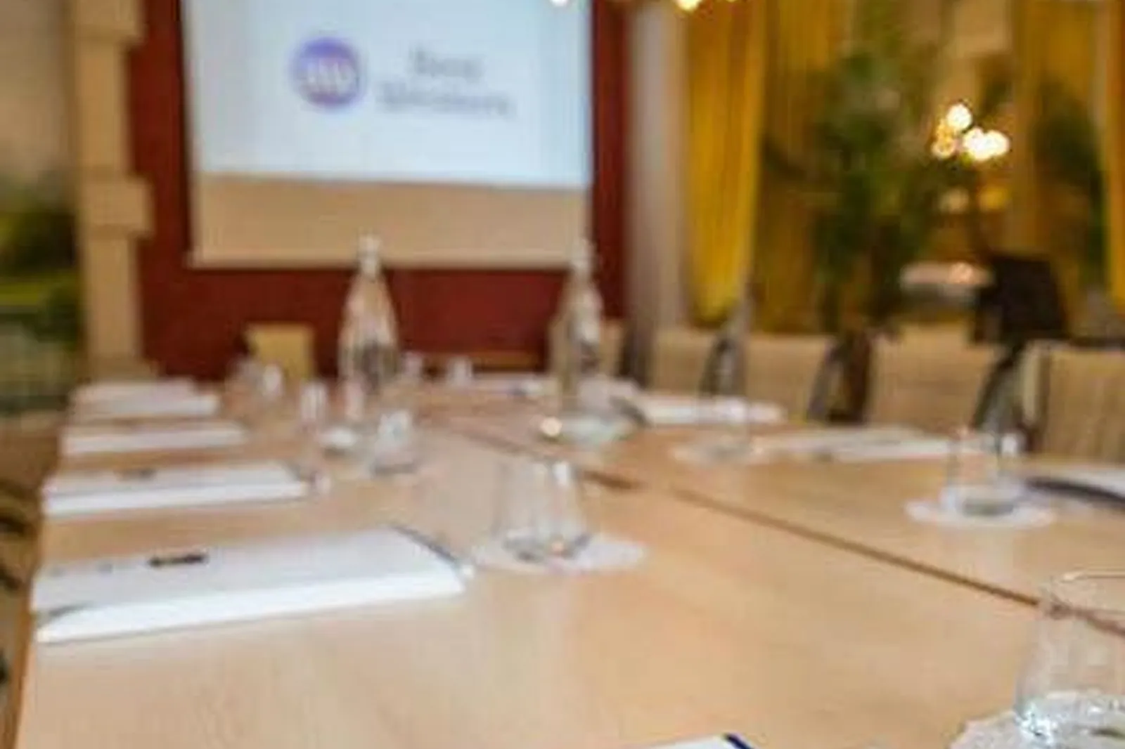 Lieux événementiels, HÔTEL BEST WESTERN BEAUSEJOUR***