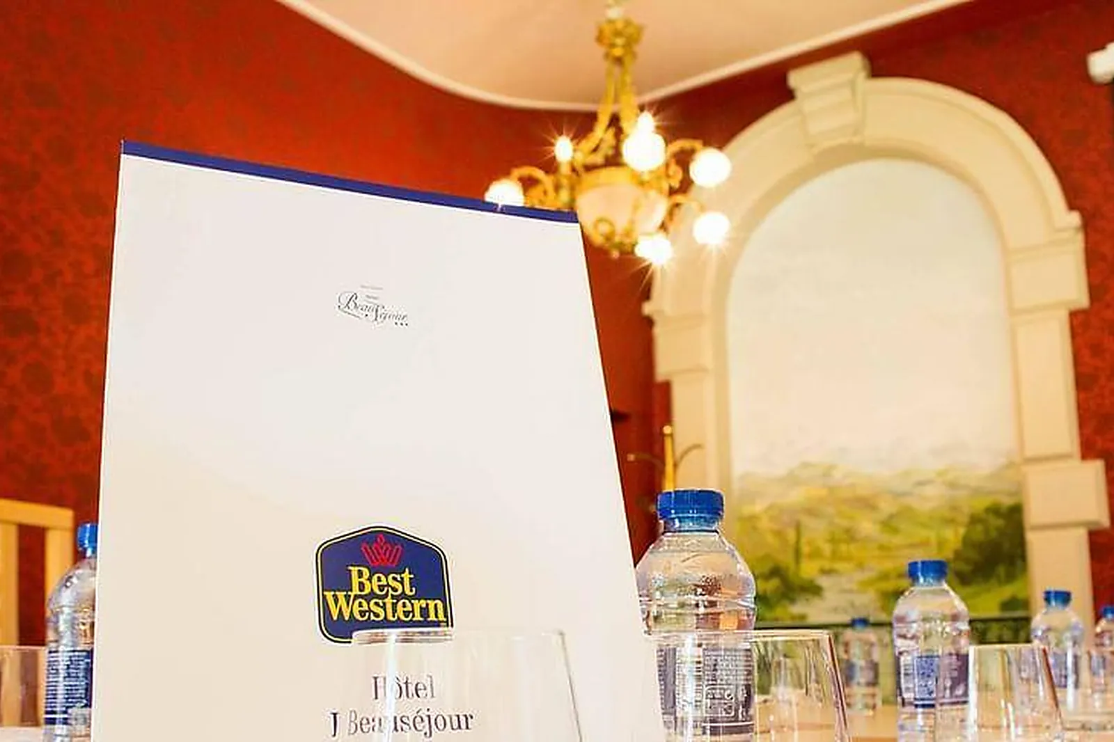 Lieux événementiels, HÔTEL BEST WESTERN BEAUSEJOUR***