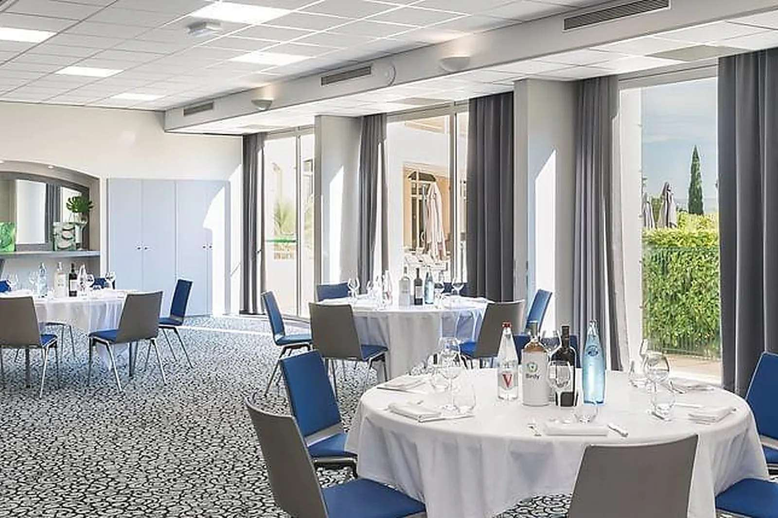 Lieux événementiels, HÔTEL BIRDY BY HAPPYCULTURE****