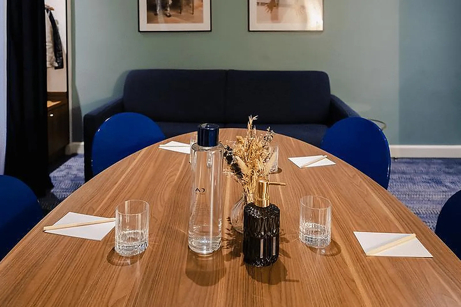 Lieux événementiels, HÔTEL BLEU DE GRENELLE - SALLE DE RÉUNION