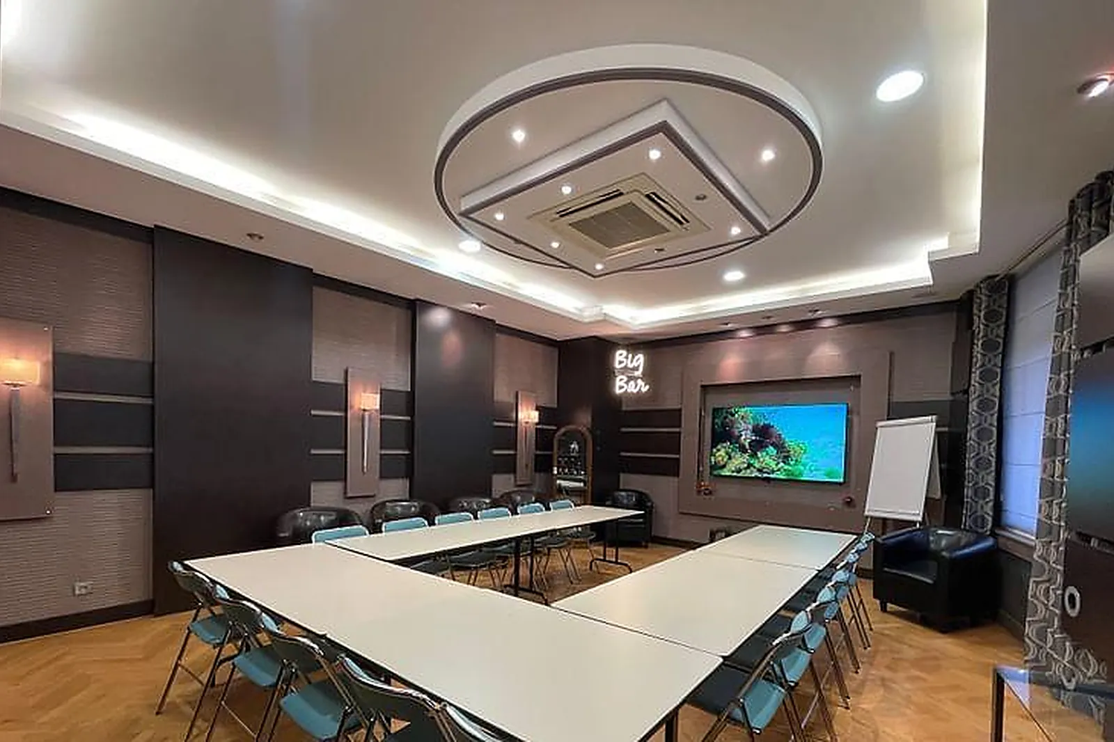 Lieux événementiels, HÔTEL BOREL ****