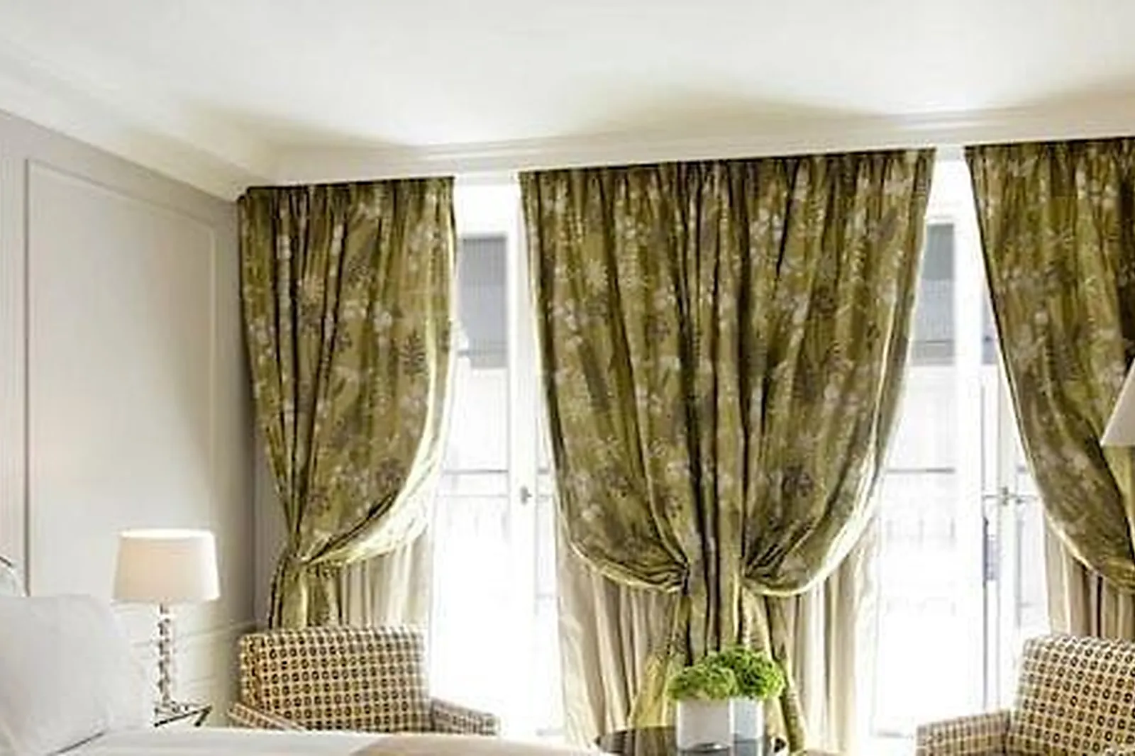 Lieux événementiels, HÔTEL BURGUNDY *****