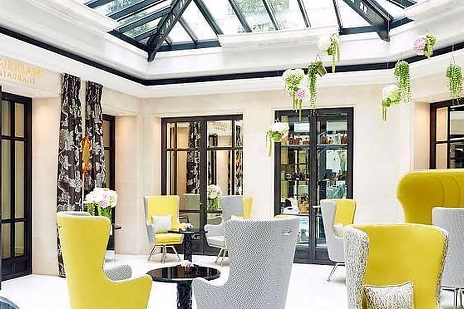 Lieux événementiels, HÔTEL BURGUNDY *****