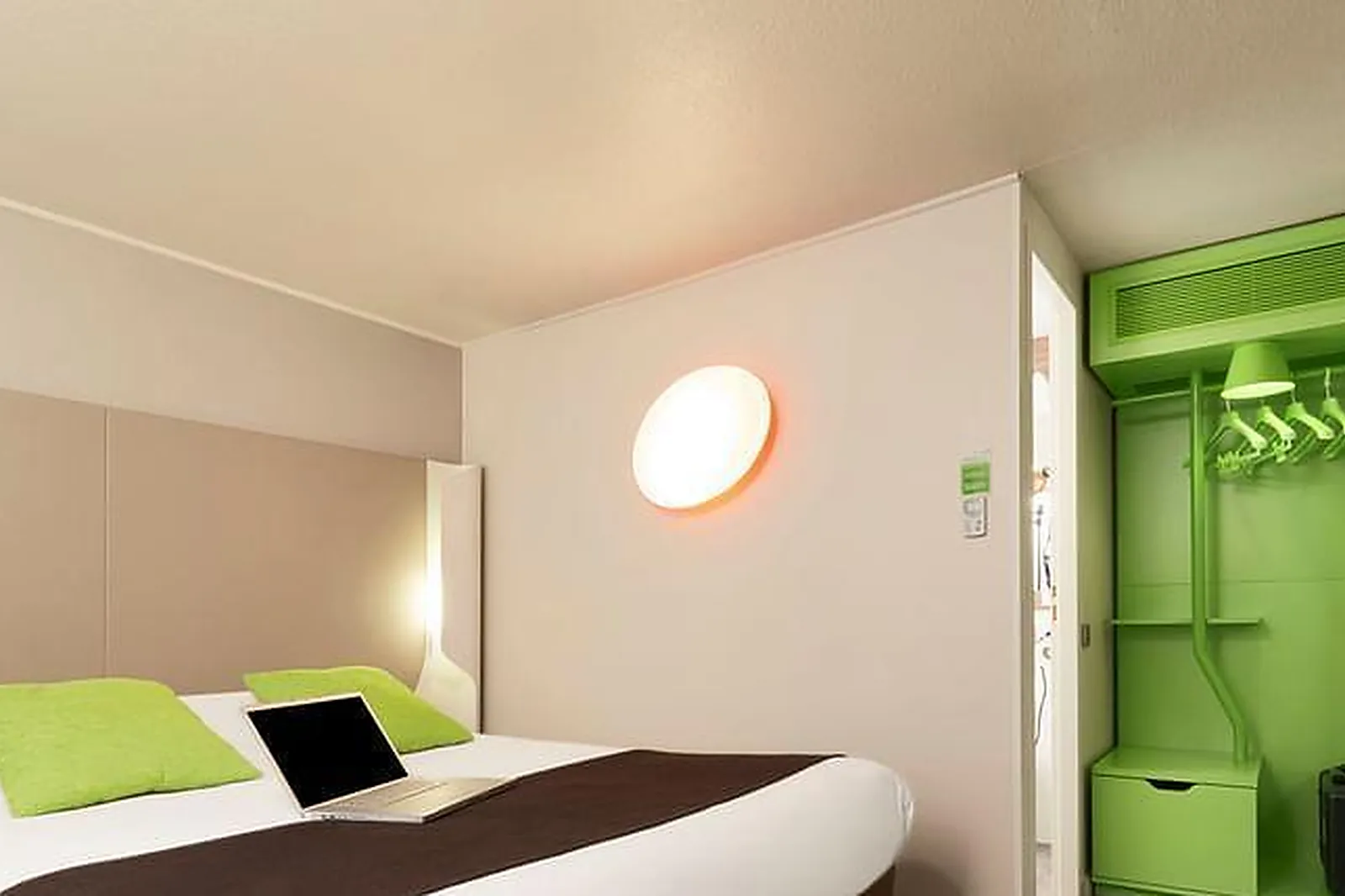 Lieux événementiels, HÔTEL CAMPANILE CHAMBERY***