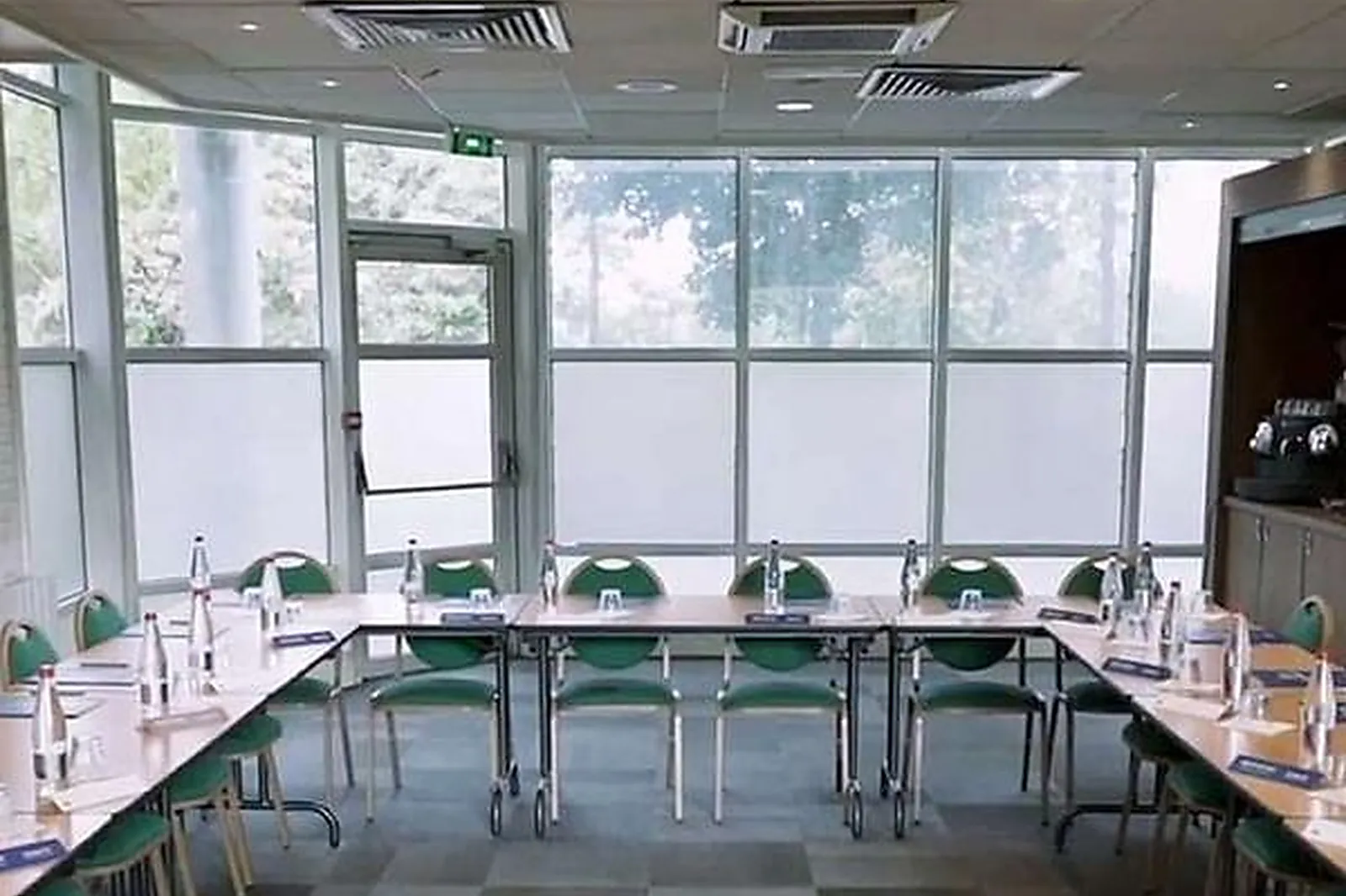 Lieux événementiels, PLAN LIBRE