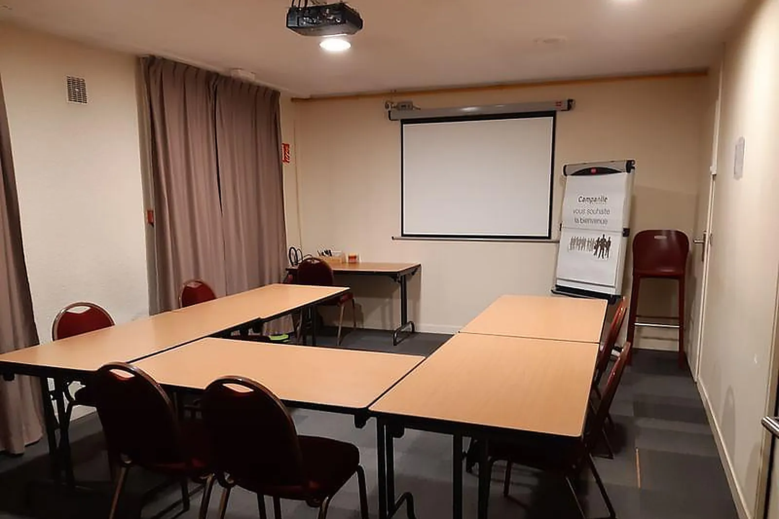 Lieux événementiels, HÔTEL CAMPANILE GRENOBLE NORD SAINT EGREVE