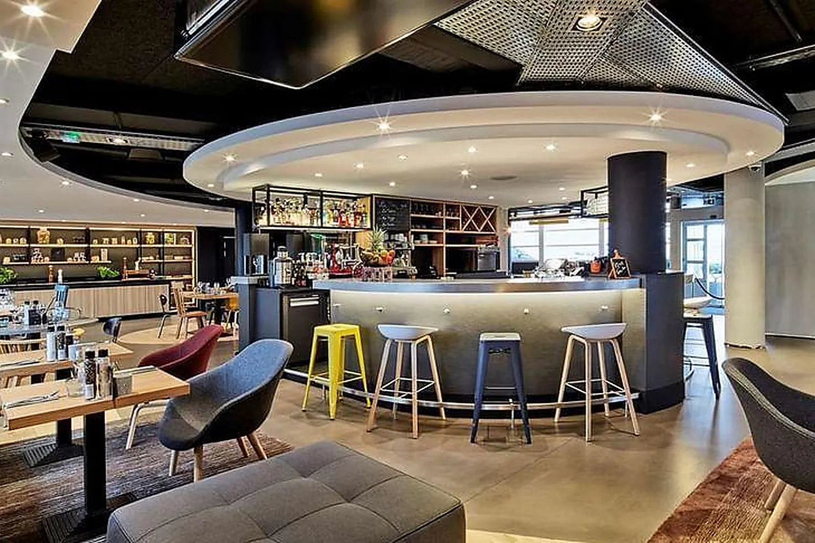 Lieux événementiels, HÔTEL CAMPANILE LE BOURGET AIRPORT****