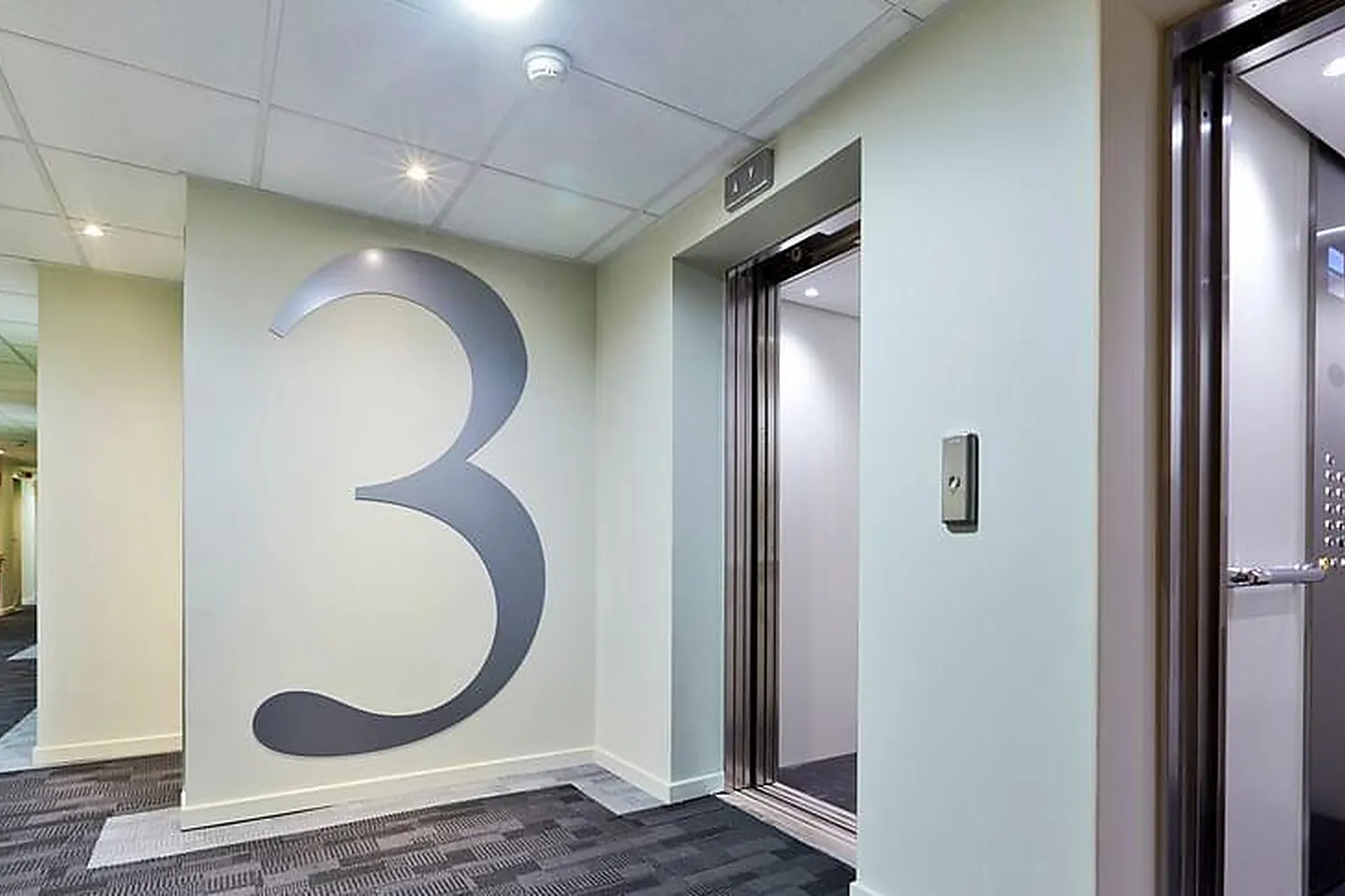 Lieux événementiels, HÔTEL CAMPANILE NANCY CENTRE GARE