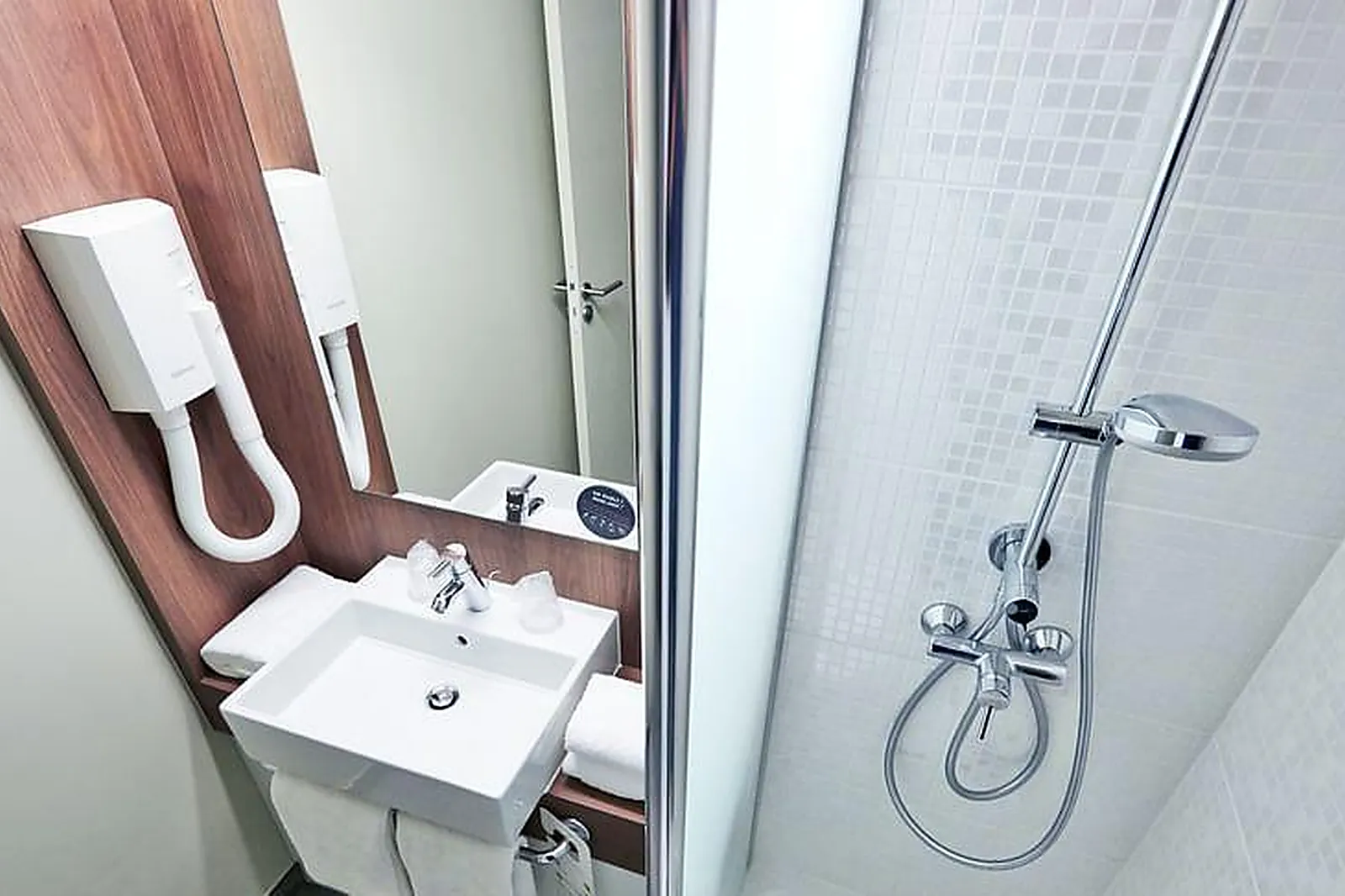 Lieux événementiels, HÔTEL CAMPANILE NANCY CENTRE GARE