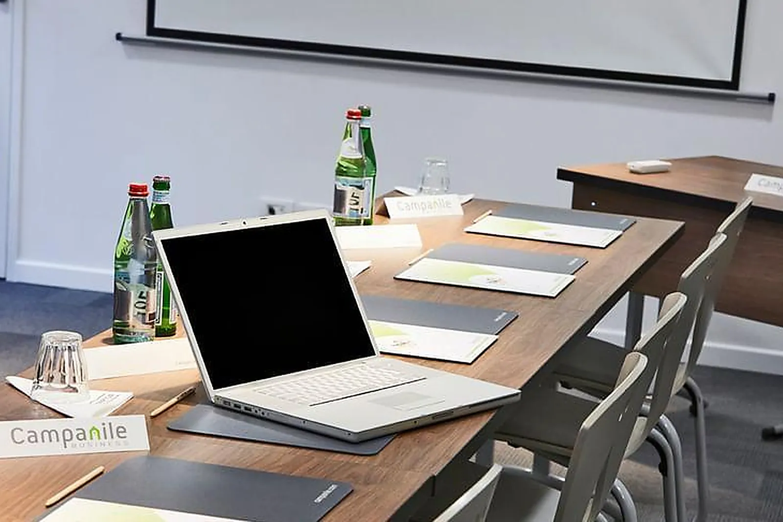 Lieux événementiels, HÔTEL CAMPANILE NANCY CENTRE GARE