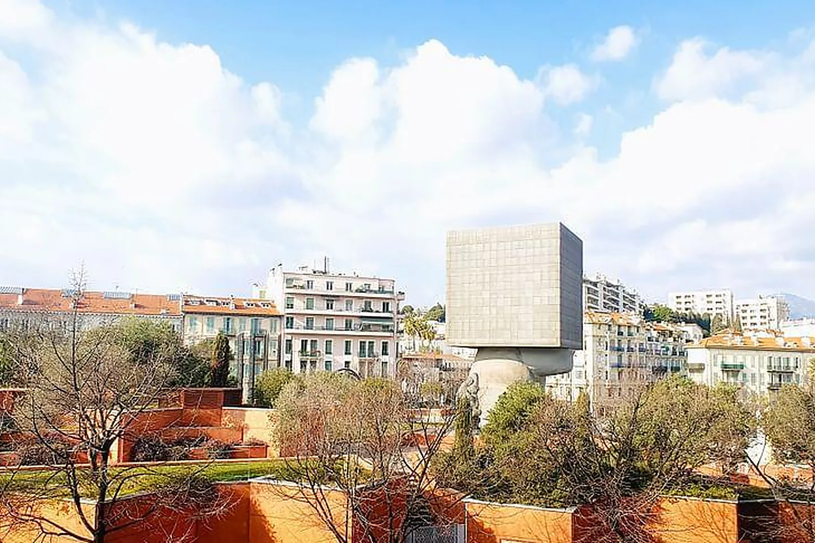 Lieux événementiels, MORPHOBURO AIX / MEYREUIL