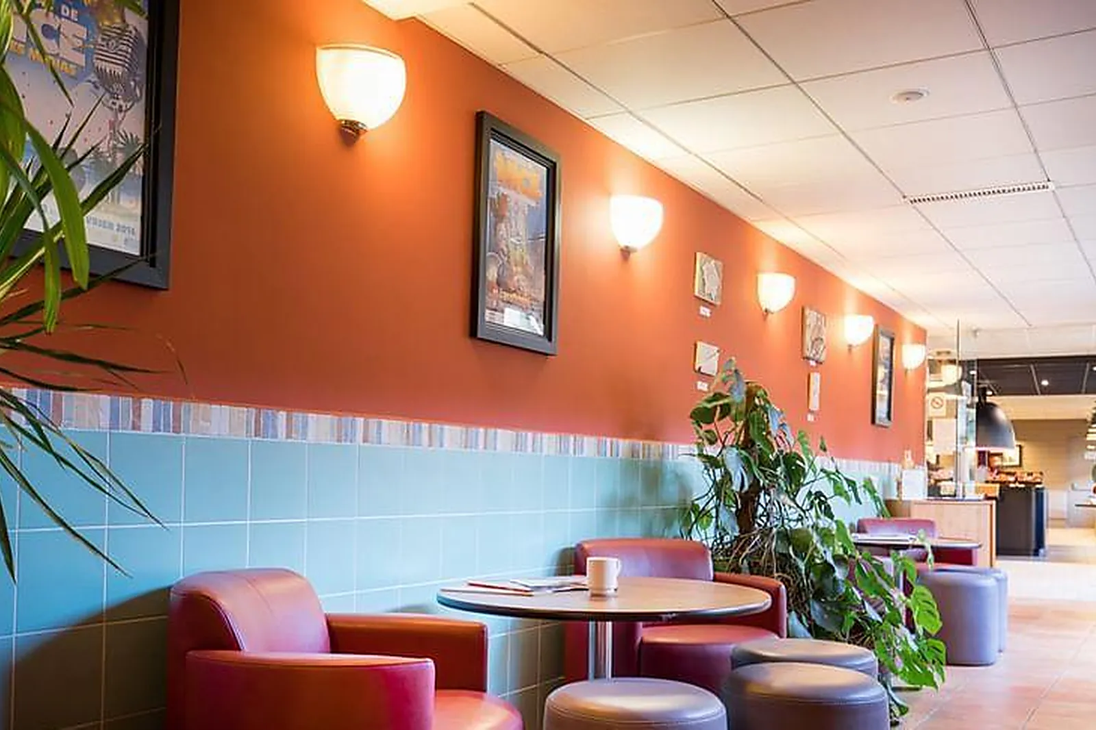 Lieux événementiels, MORPHOBURO AIX / MEYREUIL