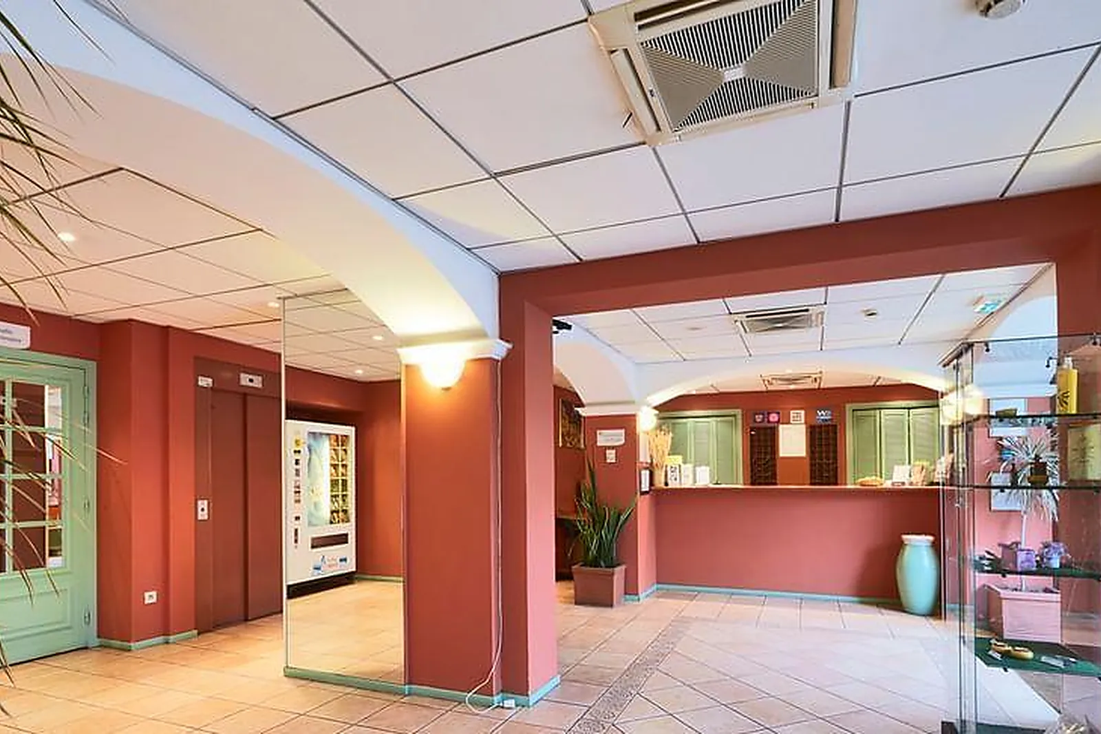 Lieux événementiels, MORPHOBURO AIX / MEYREUIL