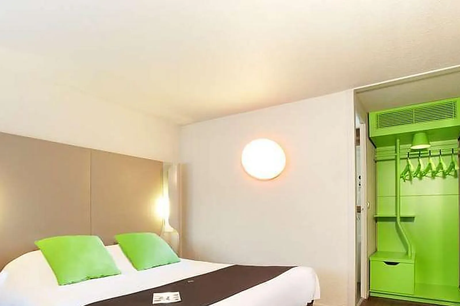 Lieux événementiels, BAINS DOUCHES SAINT-GERMAIN-DES-PRÉS