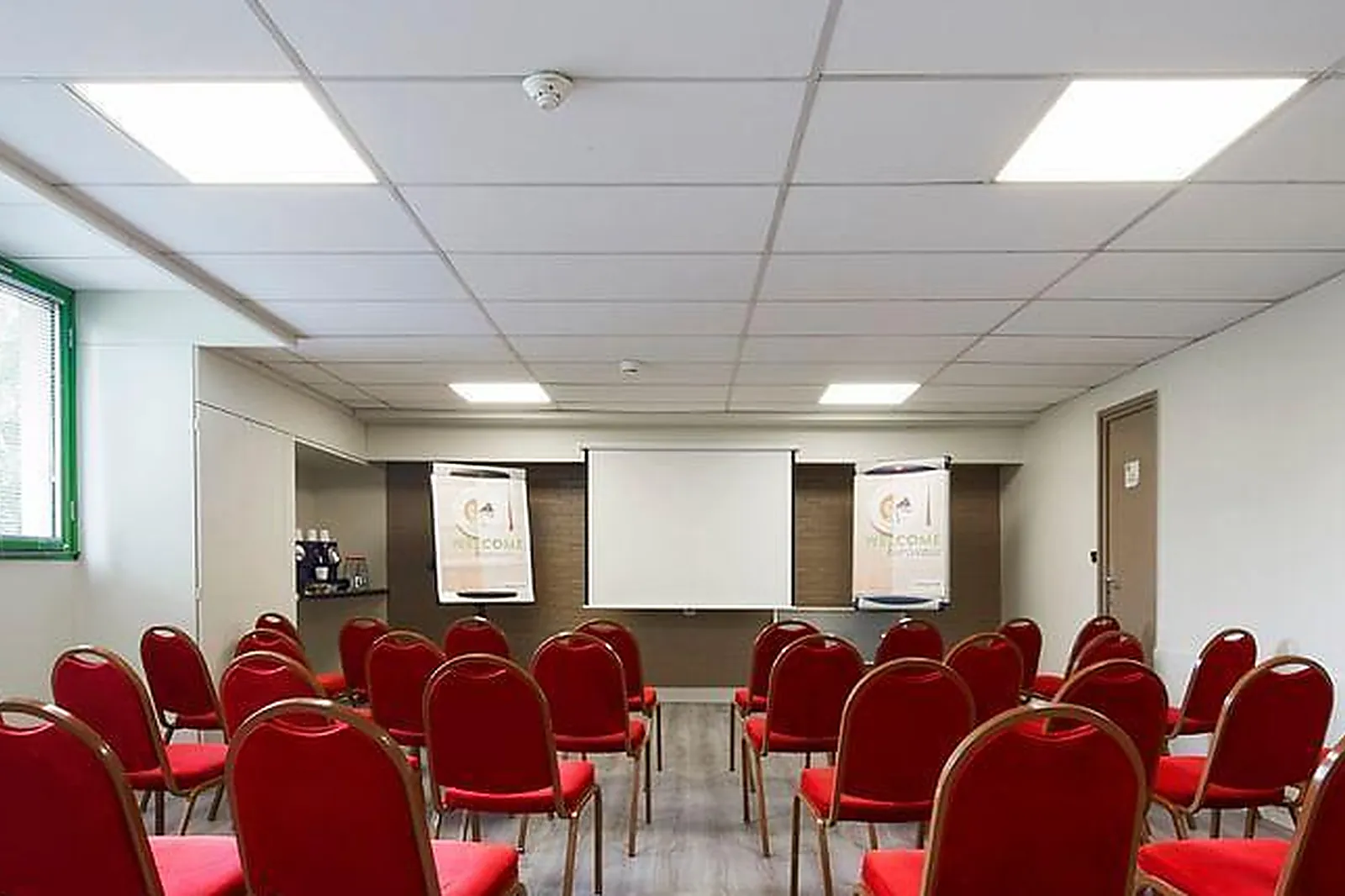 Lieux événementiels, HÔTEL CAMPANILE VILLEJUIF