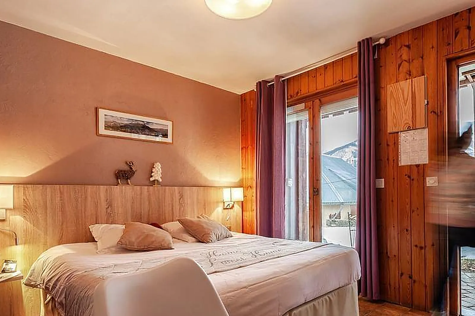 Lieux événementiels, HÔTEL CHALET LES BLANCS