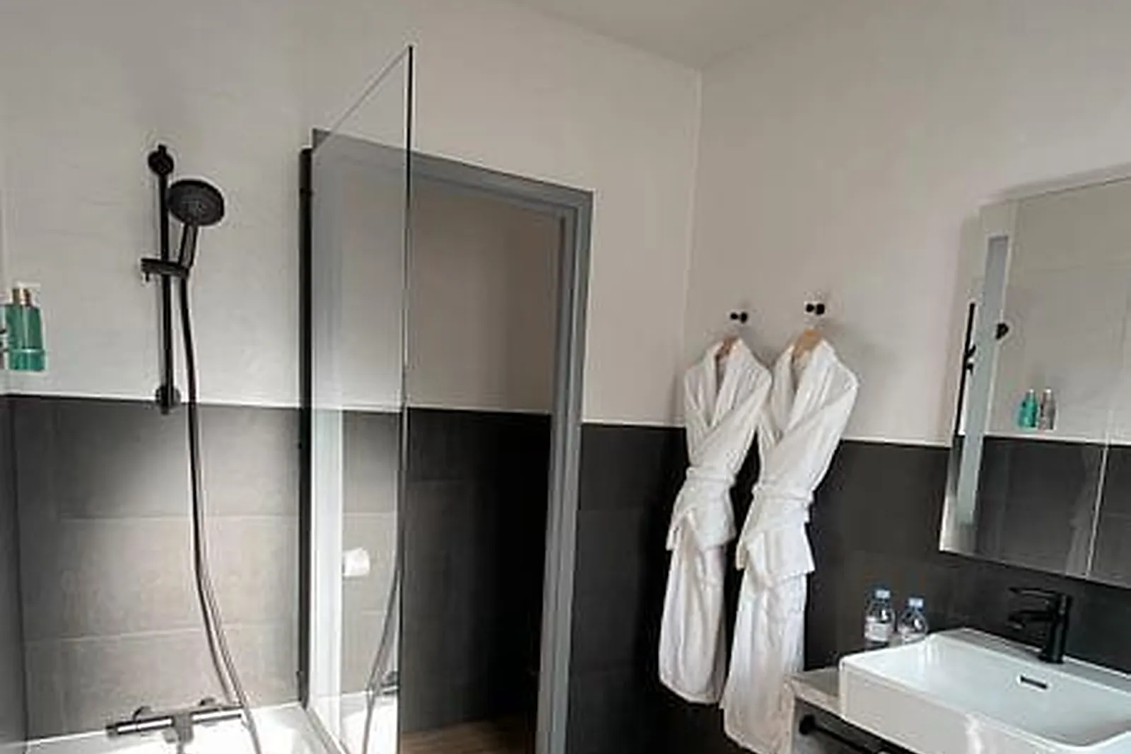 Lieux événementiels, HÔTEL CHAMPLAIN LA ROCHELLE CENTRE VILLE***