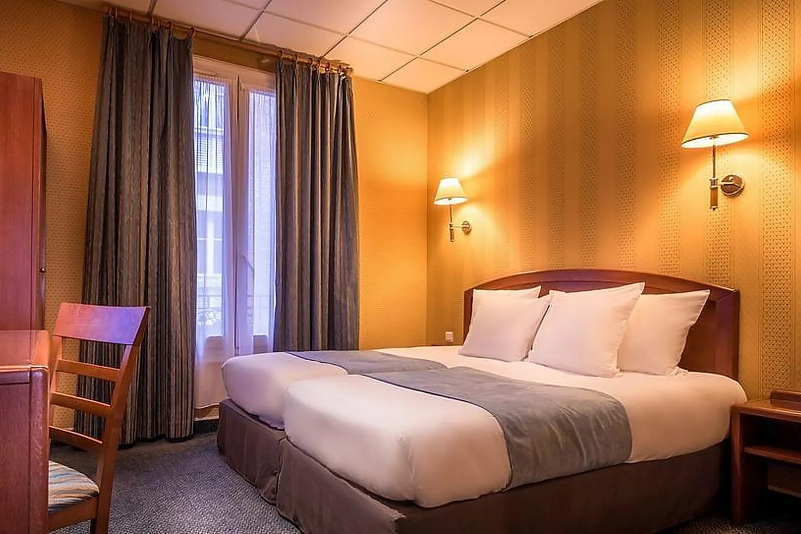 Lieux événementiels, HÔTEL CHARLEMAGNE ****