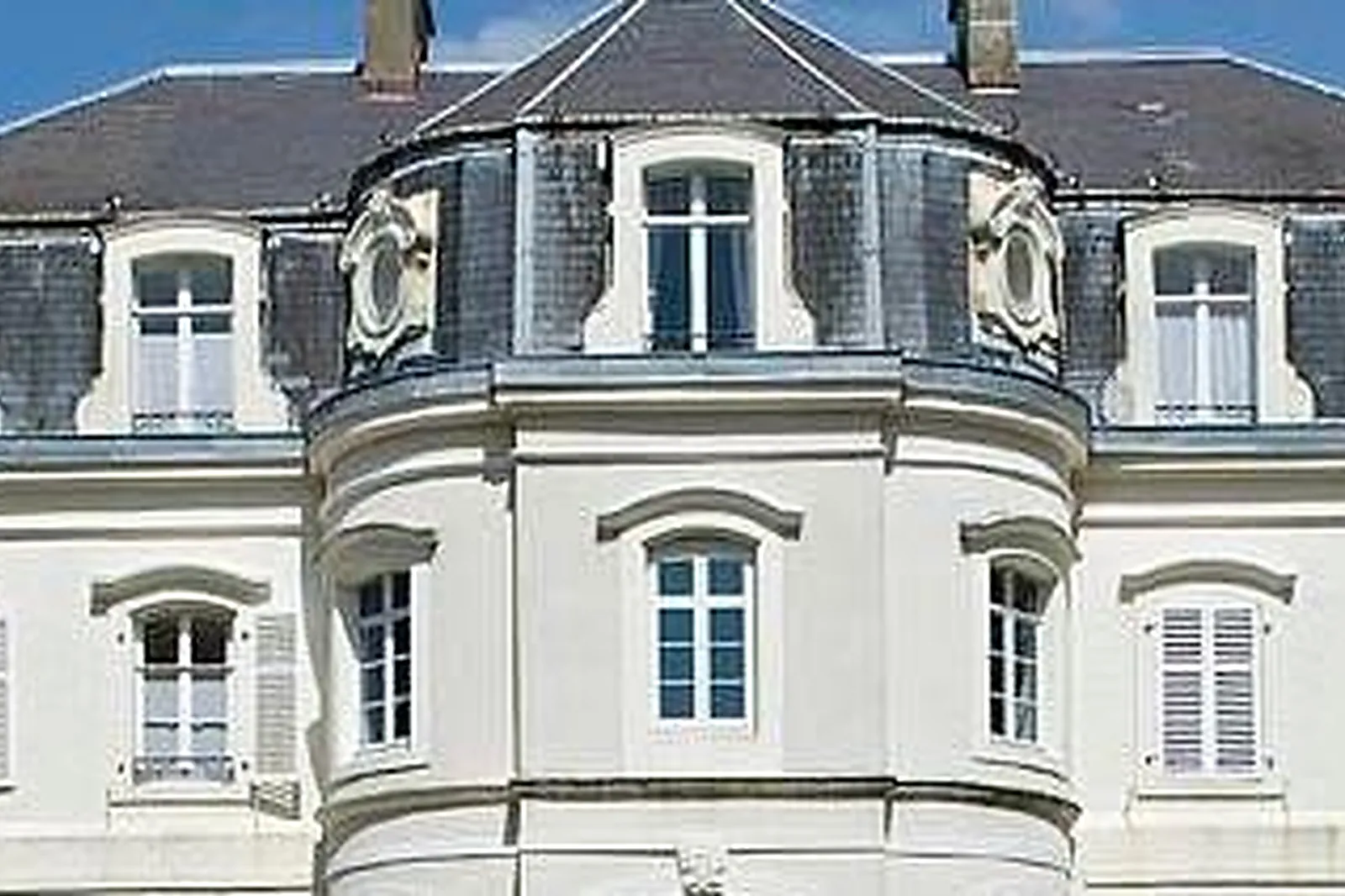 Lieux événementiels, HÔTEL CHÂTEAU CLÉRY ***