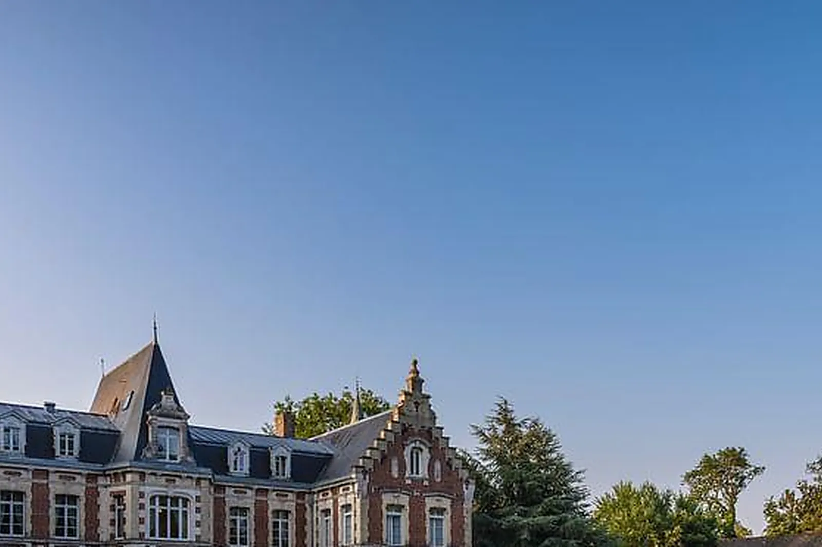 Lieux événementiels, HÔTEL CHÂTEAU TILQUES ***