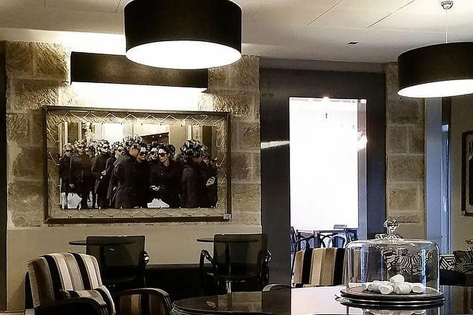 Lieux événementiels, HÔTEL CHÂTEAU DE LACAN ****