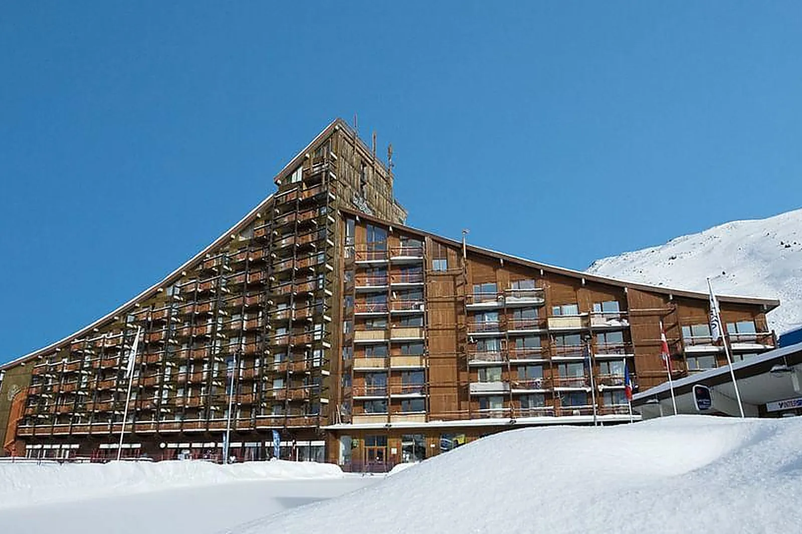 Lieux événementiels, HÔTEL CLUB MMV LES MÉLÈZES ****