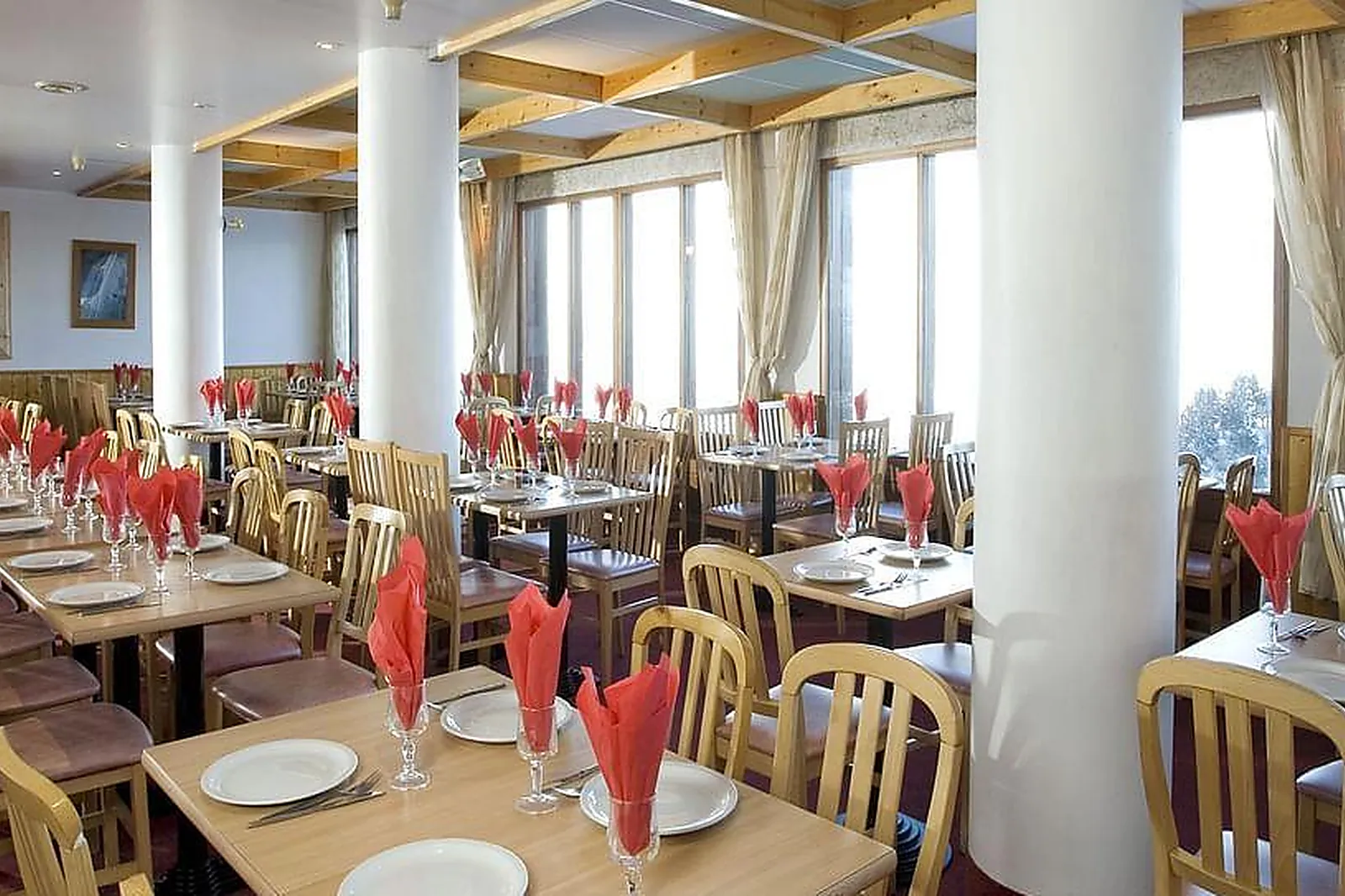 Lieux événementiels, HÔTEL CLUB MMV LES MÉLÈZES ****