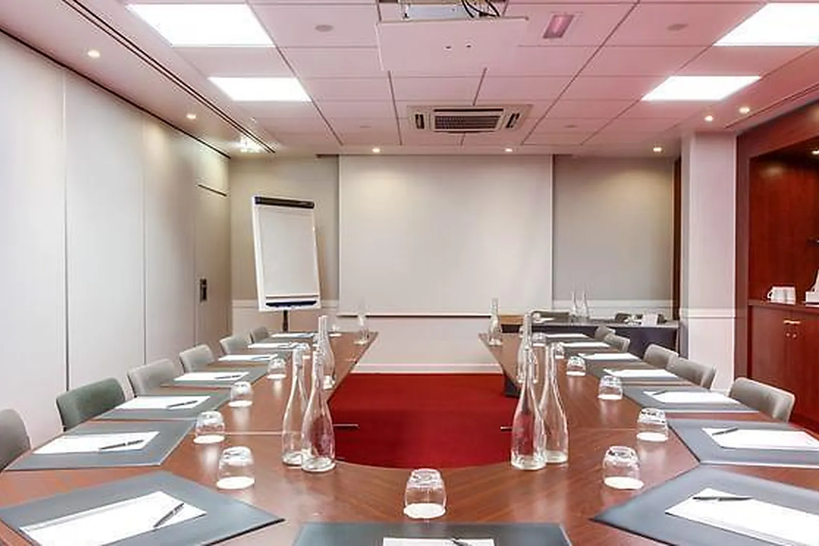 Lieux événementiels, HÔTEL CONCORDE MONTPARNASSE ****