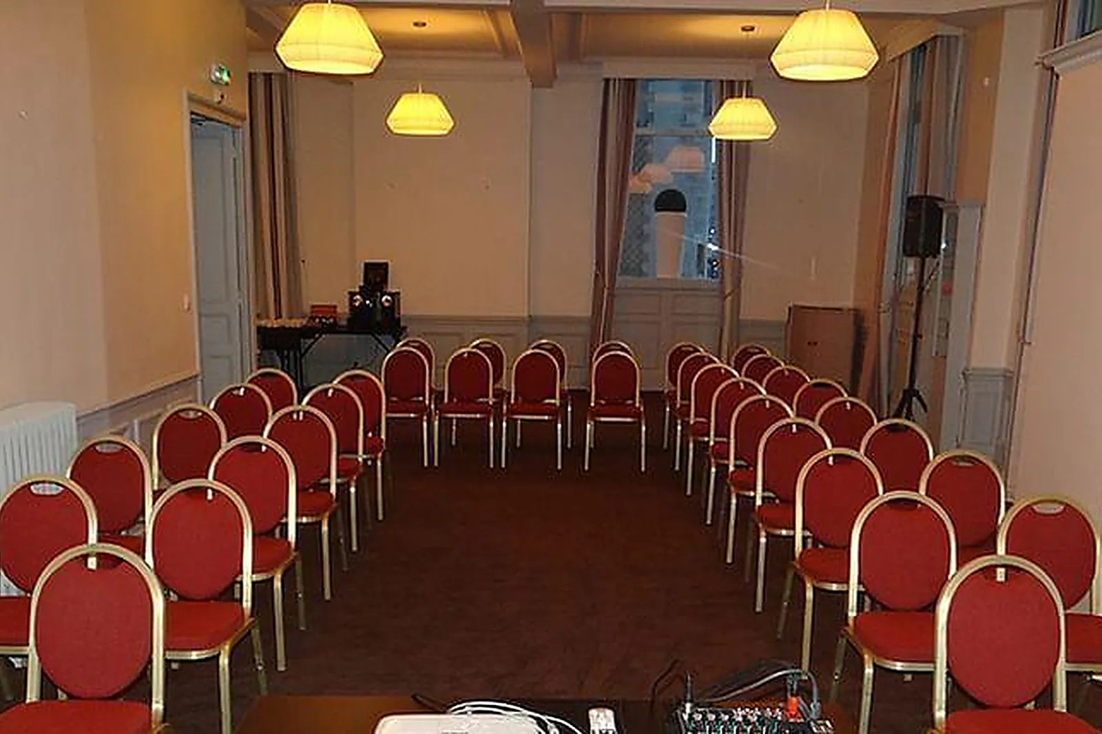 Lieux événementiels, HÔTEL CONCORDIA LE MANS CENTRE GARE