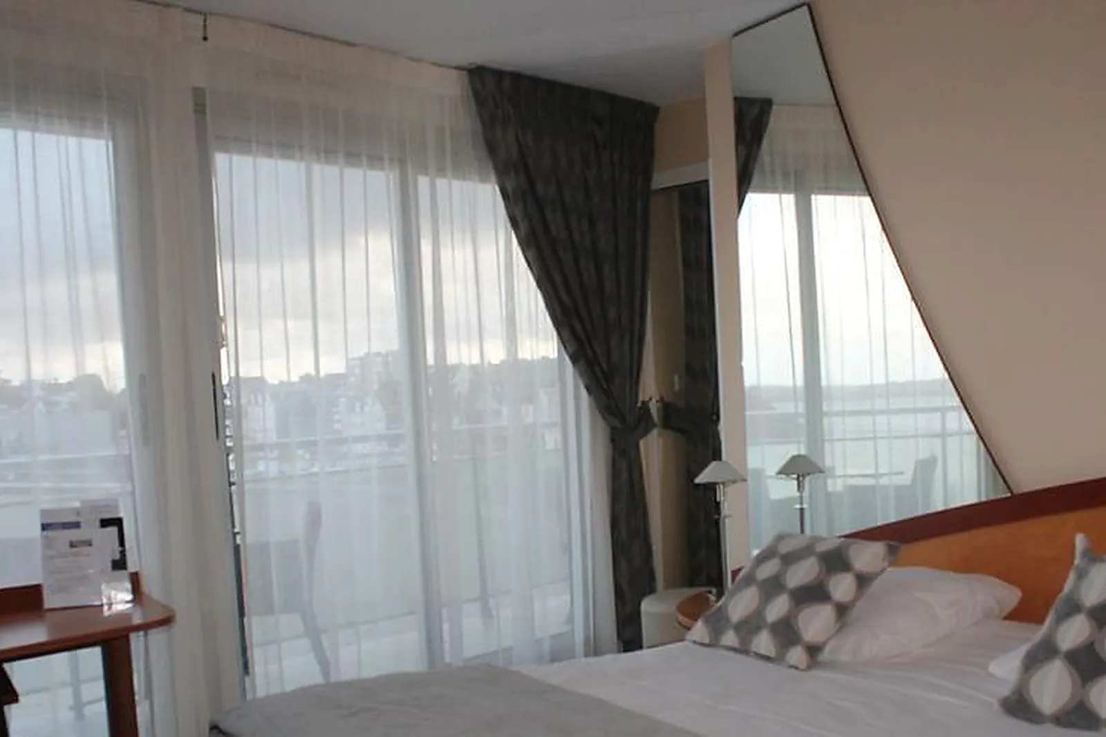 Lieux événementiels, HÔTEL CRYSTAL DINARD PLAGE