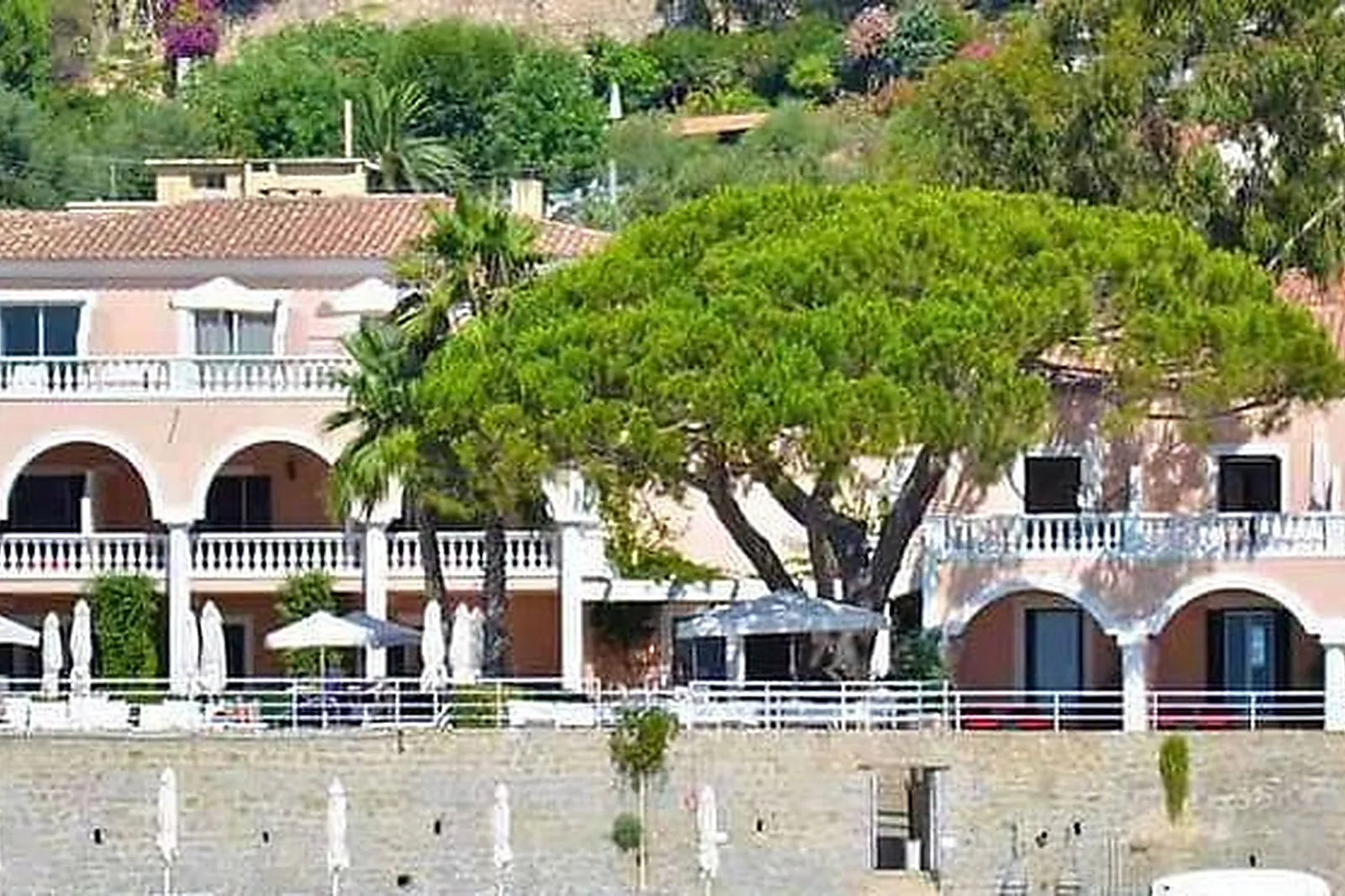 Lieux événementiels, HÔTEL DEMEURE LES MOUETTES ****