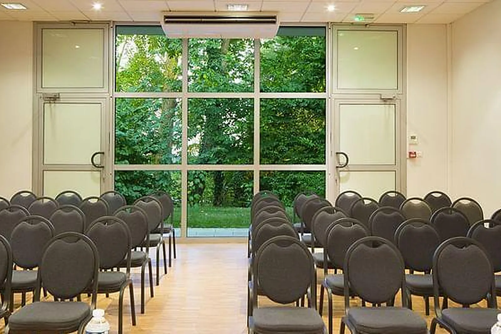 Lieux événementiels, NICE OUEST FERBER