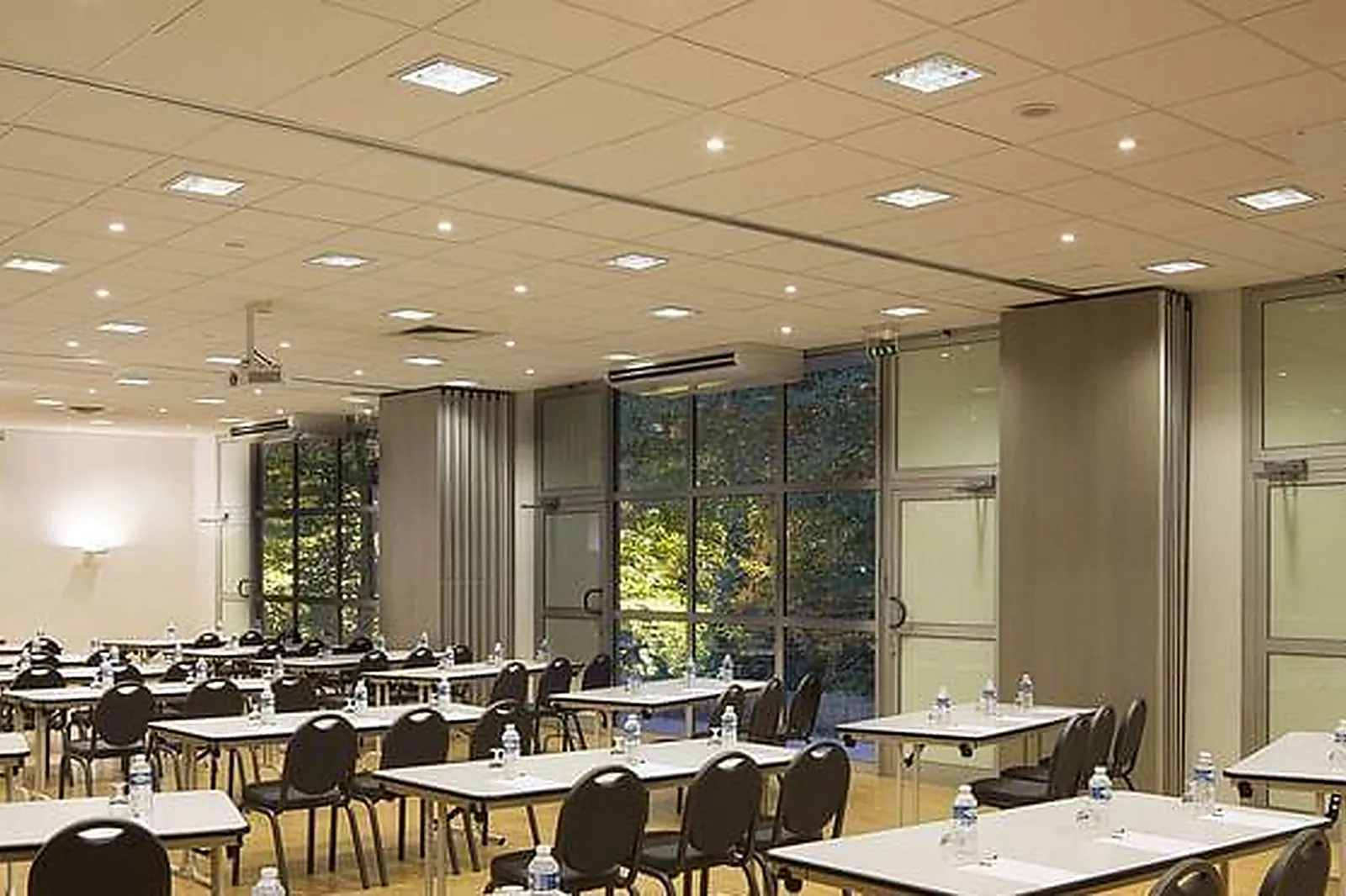 Lieux événementiels, NICE OUEST FERBER