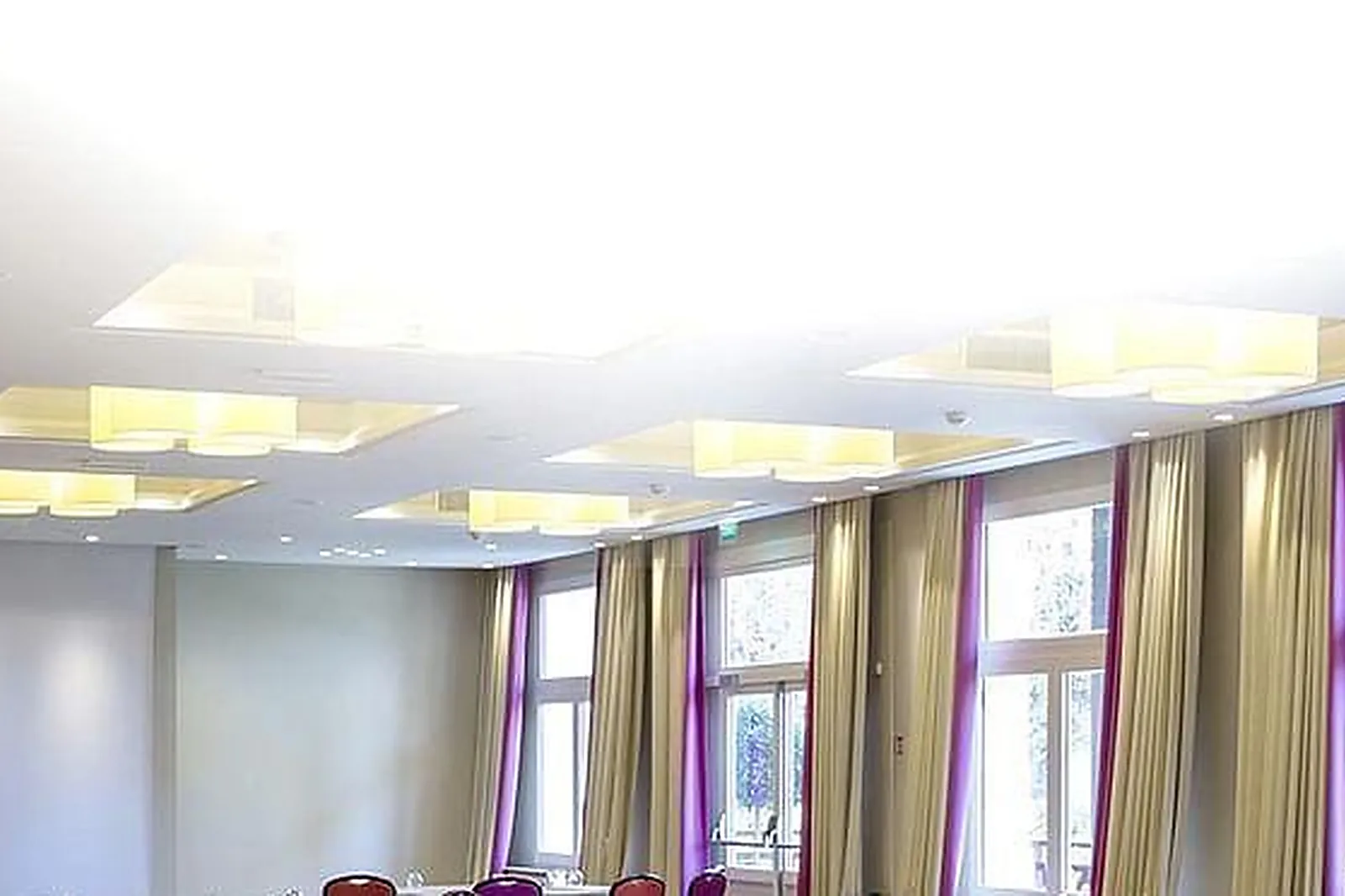 Lieux événementiels, HÔTEL ERMITAGE EVIAN RESORT ****