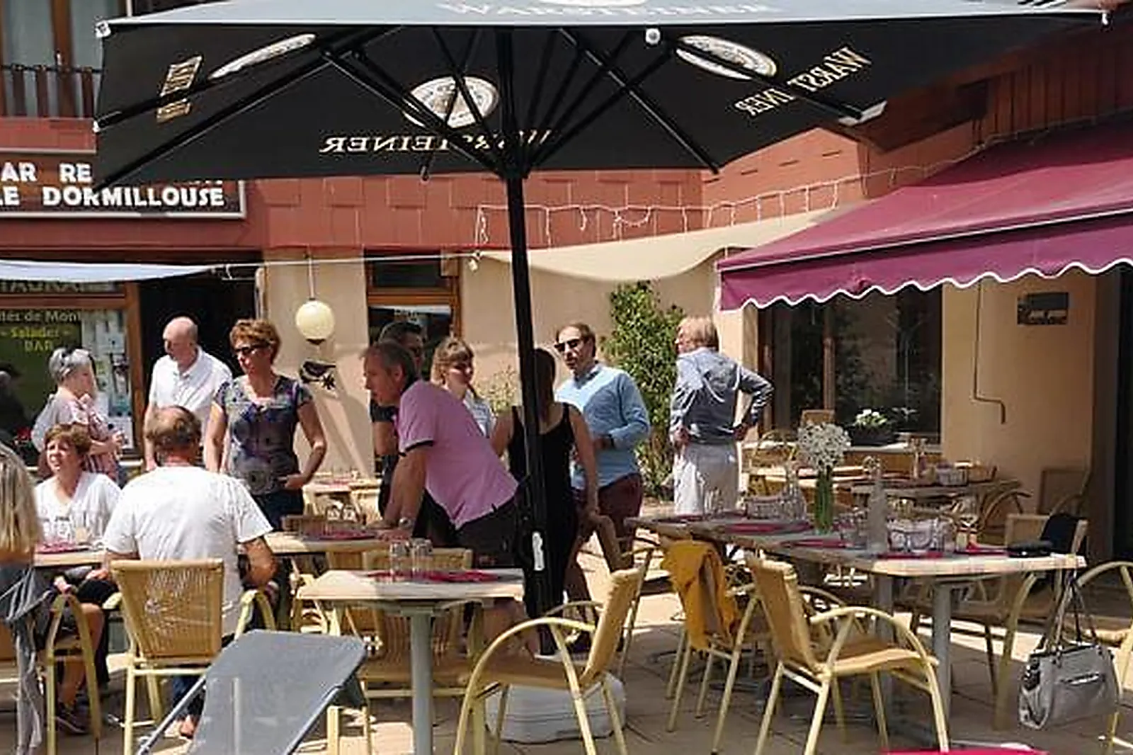 Lieux événementiels, HÔTEL ESPACE - RESTAURANT LE DORMILLOUSE