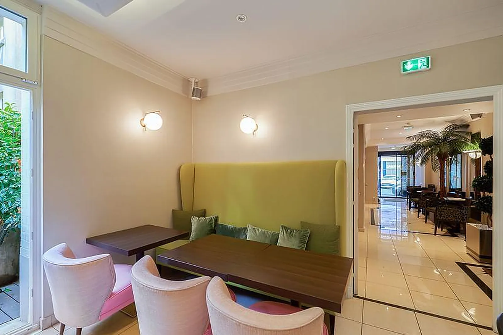 Lieux événementiels, HÔTEL HOME MODERNE ***